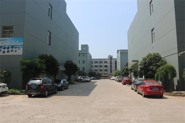 模具公司加工車(chē)間