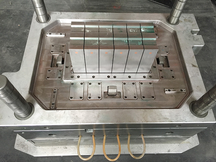 電瓶盒模具，黃巖開電瓶盒模具廠家